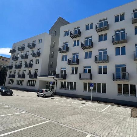 2 Room Apartment With Balcony Liptovský Mikuláš Exteriör bild